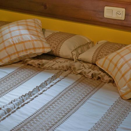 Viviendas Rurales Traldega Turieno Ngoại thất bức ảnh