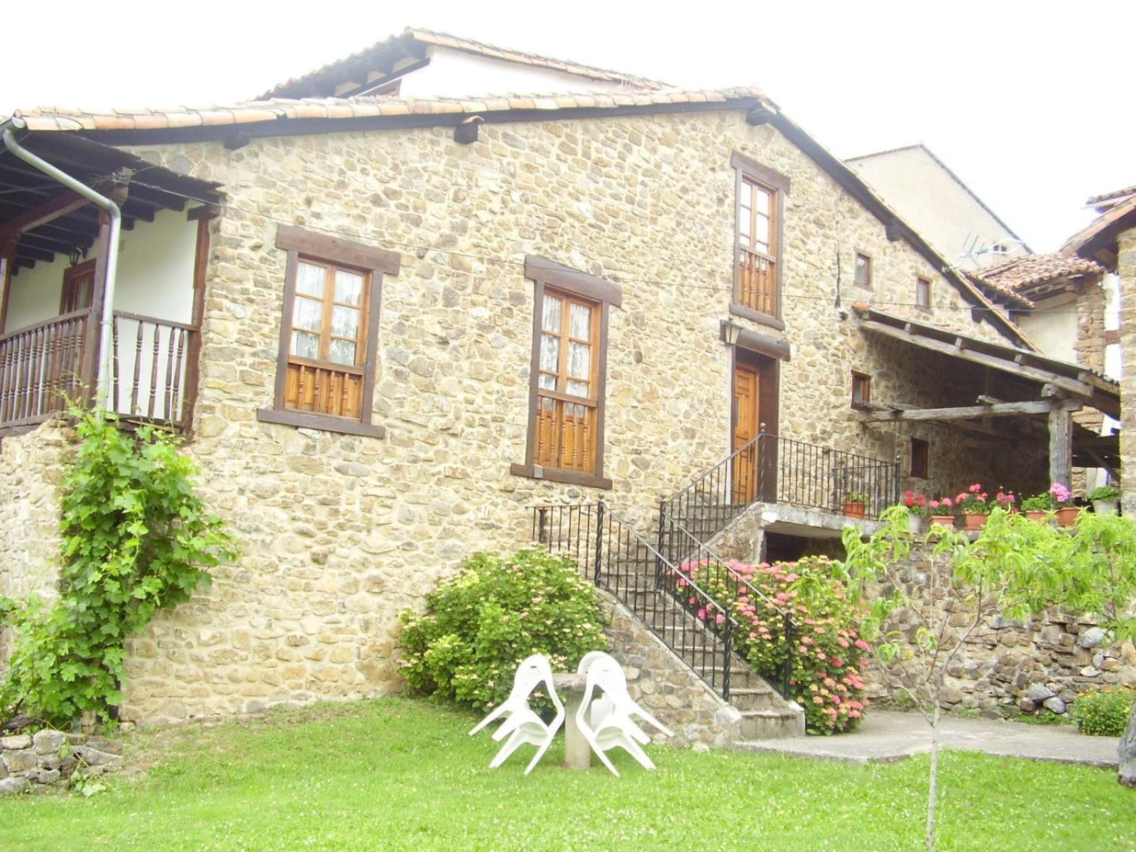 Viviendas Rurales Traldega Turieno Ngoại thất bức ảnh
